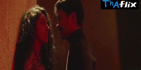 Puneet Kaur Brar Breasts Bikini Scene In Delhi Khabbar Tnaflix