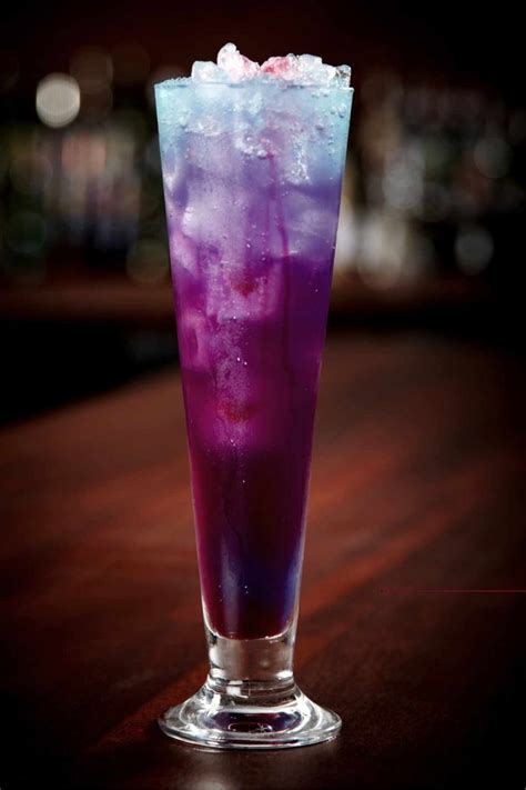 17 Easy Purple Cocktails IzzyCooking