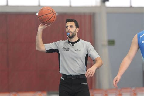 Tres Rbitros Fbcv En El Cto De Espa A Cadete Fbcv