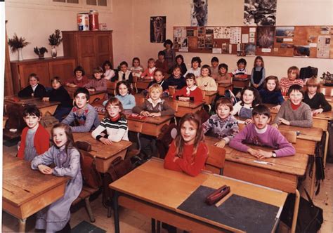 Photo De Classe Cm1 De 1981 ECOLE FERDINAND BUISSON Copains D Avant