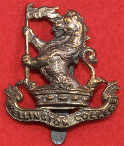 British Army Badges Wellington College Cap Badge