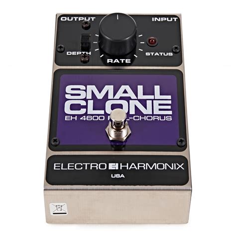 Electro Harmonix Small Clone Analog Chorus At Gear Music