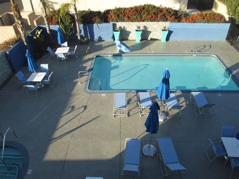 Best Western Plus Diamond Valley Inn Hemet, CA - See Discounts