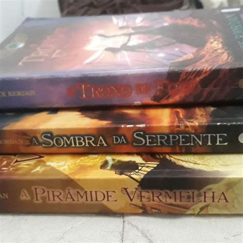 A Piramide Vermelha De Rick Riordan Posot Class