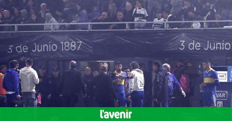 Argentine Un Mort Dans Des Affrontements Lors Dun Match De Football