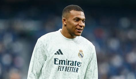 PSG trebuie să îi plătească 55 de milioane de euro lui Kylian Mbappe