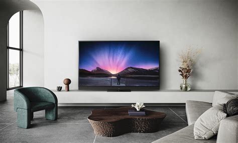 Panasonic LZW2004 Neues OLED Flaggschiff Mit Master OLED Pro Panel