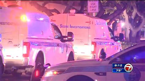 Man Hospitalized After Being Shot In Miami Wsvn 7news Miami News