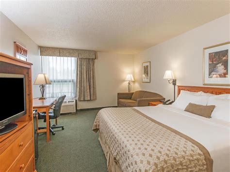 Hotels In Downtown Sioux Falls | Book from 12 Stay Options @Best Price