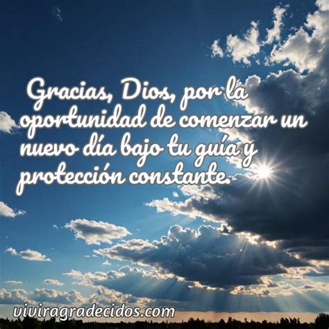 Cincuenta Mejores Frases de agradecimiento a Dios por un día más