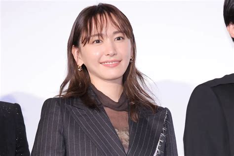 画像・写真 新垣結衣、稲垣吾郎との共演シーンは“濃密でシリアス”「一緒に力を尽くせて光栄だった」 31 35 Webザテレビジョン