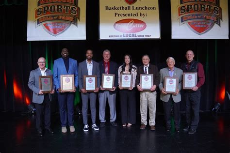 Nearly 700 Turn Out For Basketball Luncheon Presented By Price Cutter