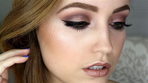 Were Loving This Taupe Purple Eye Shadow Blend From Kathleenlights