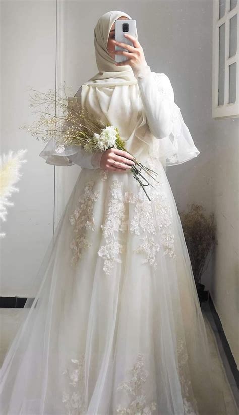 「Simple wedding gowns」おしゃれまとめの人気アイデア｜Pinterest｜Dear— Puspita【2024 ...