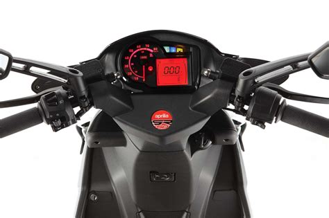 Motorrad Vergleich Honda Forza 125 2022 Vs Aprilia SR 50 R 2017