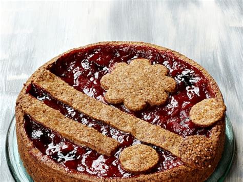 Tarte à la confiture de coings et canneberges façon Linzer Torte