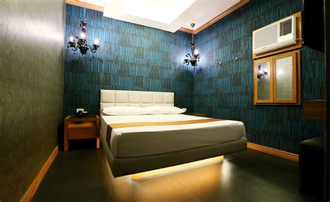 Rooms and Suites – Hotel Ava