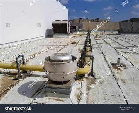 188 Roof Mechanical Support Images Stock Photos And Vectors Shutterstock