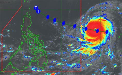 Where is Mawar/Betty headed? Weekend overview for the super typhoon