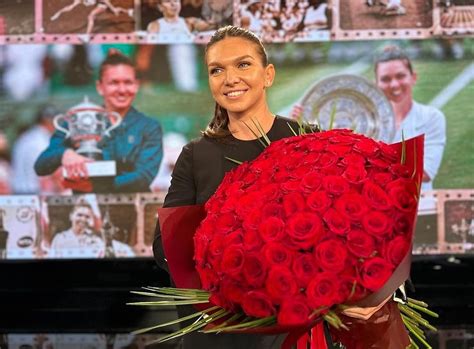 Playsport Suma Pe Care Simona Halep A Dat O Pe Rochia N Care A