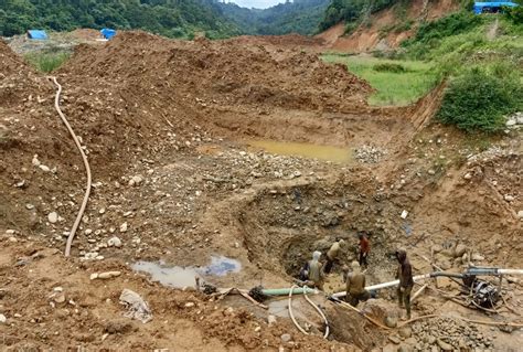 Penghentian Aktivitas Tambang Emas Ilegal Di Sumbar Butuh Komitmen