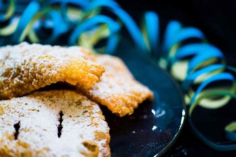 Chiacchiere Leggerissime E Bollose Friabili E Profumate La Ricetta