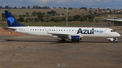 Azul Apresenta O Embraer E Full Cargo Do Mundo Avi Es E M Sicas