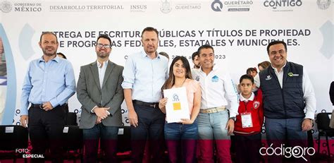 Kuri entrega más de 700 escrituras y títulos de propiedad CódigoQro