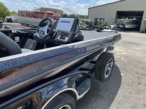 2024 Ranger Boats Z521RC Y017211 Renegade Marine Outdoor Center