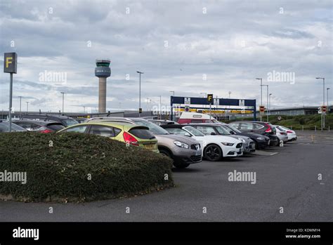 Short Stay 1 Car Park At East Midlands Airport Stock Photo Alamy