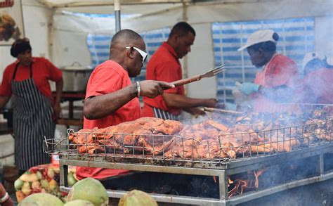 23 Traditional Jamaican Foods And Drinks Indiana Jo