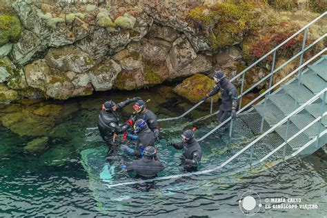 Snorkel En Silfra La Falla Entre Dos Continentes Buceo Submarinismo En Islandia