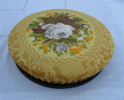 ANCIENNE BOÎTE À couture ou rangement en carton et tissu EUR 28 00