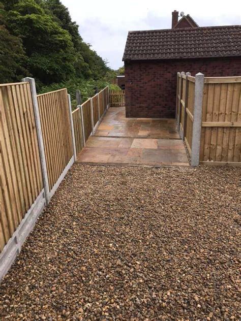 Domestic Garden Fencing In Essex Blueberry Landscapes