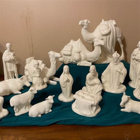 Arts Duncan Christmas Ceramic Nativity Piece Set To Ceramic