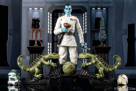 Star Wars Black Series Grand Admiral Thrawn Sdcc Box Set Gallery The