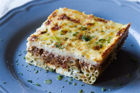 Greek Pastitsio Akis Baked Pasta Recipe Akis Petretzikis