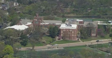 Police give all-clear at Glenbard West H.S. after bomb threat - CBS Chicago