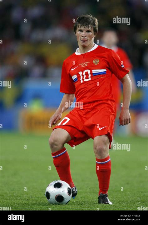 Andrei Arshavin Hi Res Stock Photography And Images Alamy