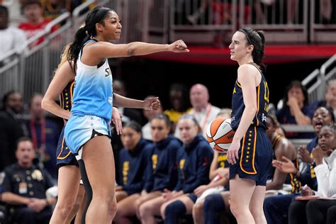 Caitlin Clarke marca 23 pontos em vitória febril sobre Sky Angel Reese