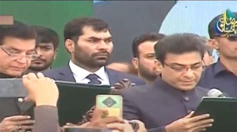 Pml Ns Hamza Shahbaz Finally Sworn In As Punjab Cm