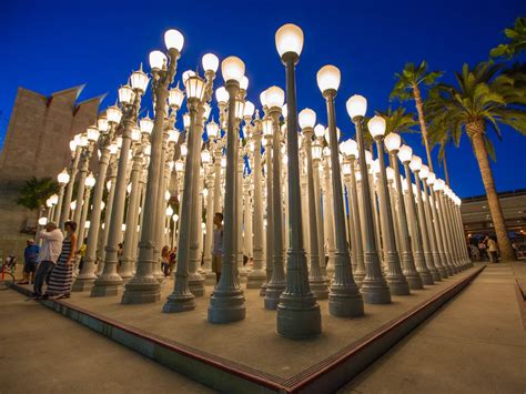 Picture 85 of Chris Burden Urban Light | klassentreffen-10b