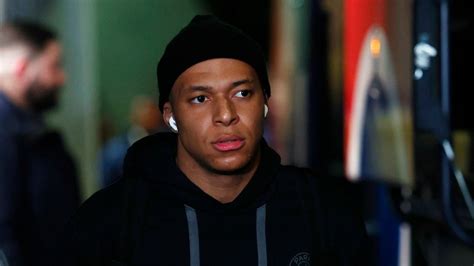 Kylian Mbapp Benched For Psg Match Against Nantes After Confirming