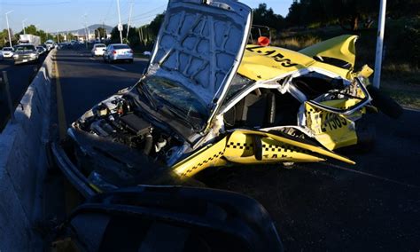 Taxista Y Dos Menores La Libran Tras Violento Siniestro Noticias De