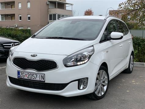 Kia Carens 1 7 CRDi EX Eco NAVI KAMERA ALU 17 LED GR VOLANA 11 200