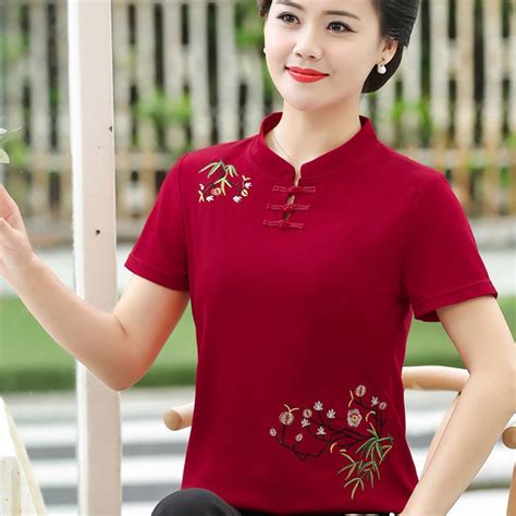 Short Sleeved Womens T Shirt Tops Womens Summer Mothers We短袖女t恤上衣女夏妈妈装2021新款民族风绣花体恤衫中老年舞蹈服