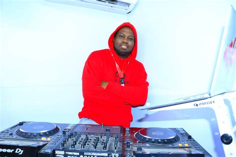 Hot 96 FM Kenya On Twitter Time For The Nod Your Head Session By RoyTeeboy On Hot 96Kenya
