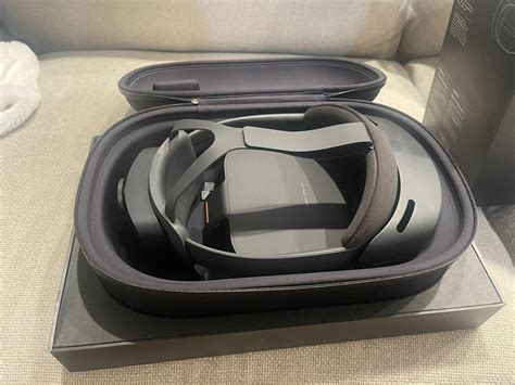 Microsoft Njx 00001 Hololens 2 Smart Glasses Vr Headset Device Black 889842476866 Ebay