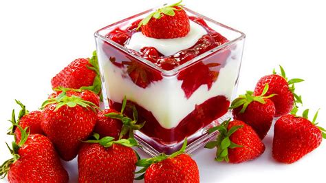 Homemade Strawberry Pudding | Strawberry Pudding Recipe