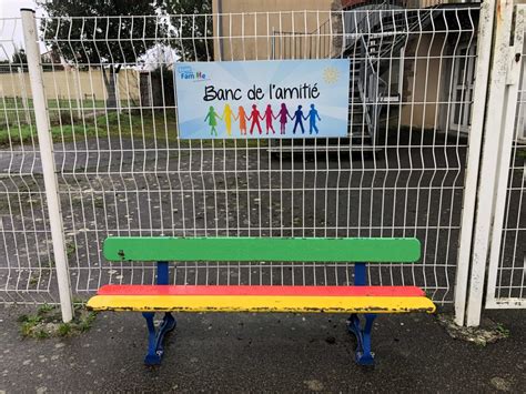 Bancs De Lamiti Ecole Sainte Famille Clisson